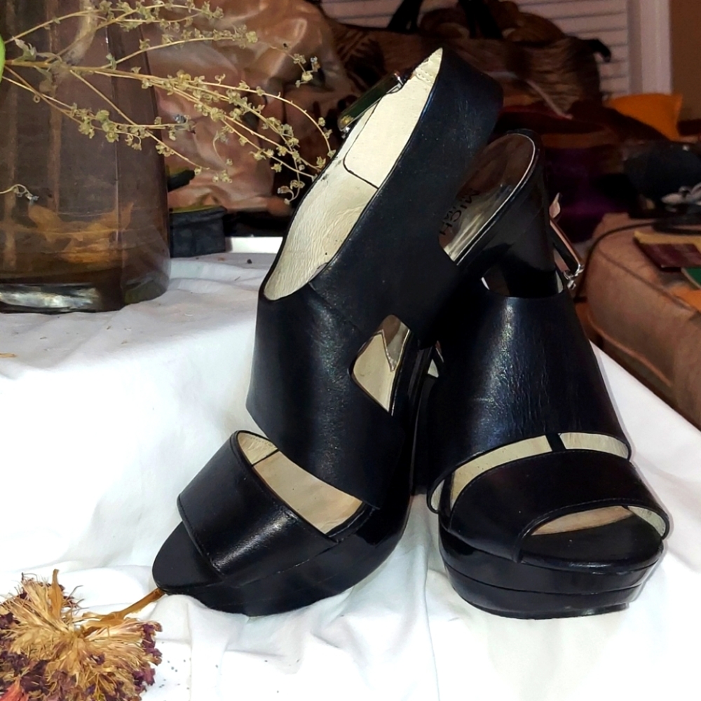 Michael Michael Kors black heeled sandal